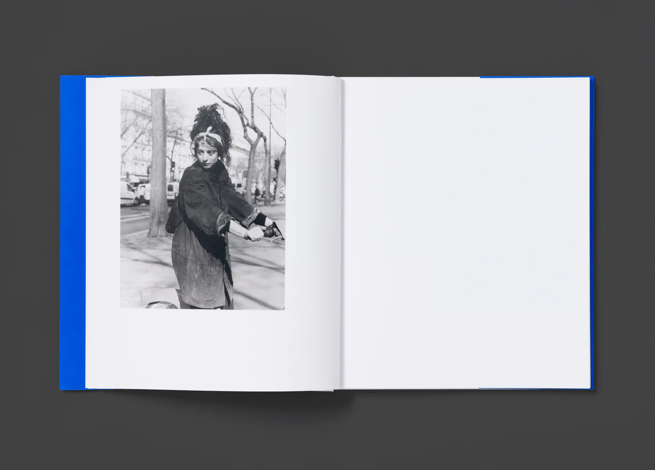 Belleville — interior spread